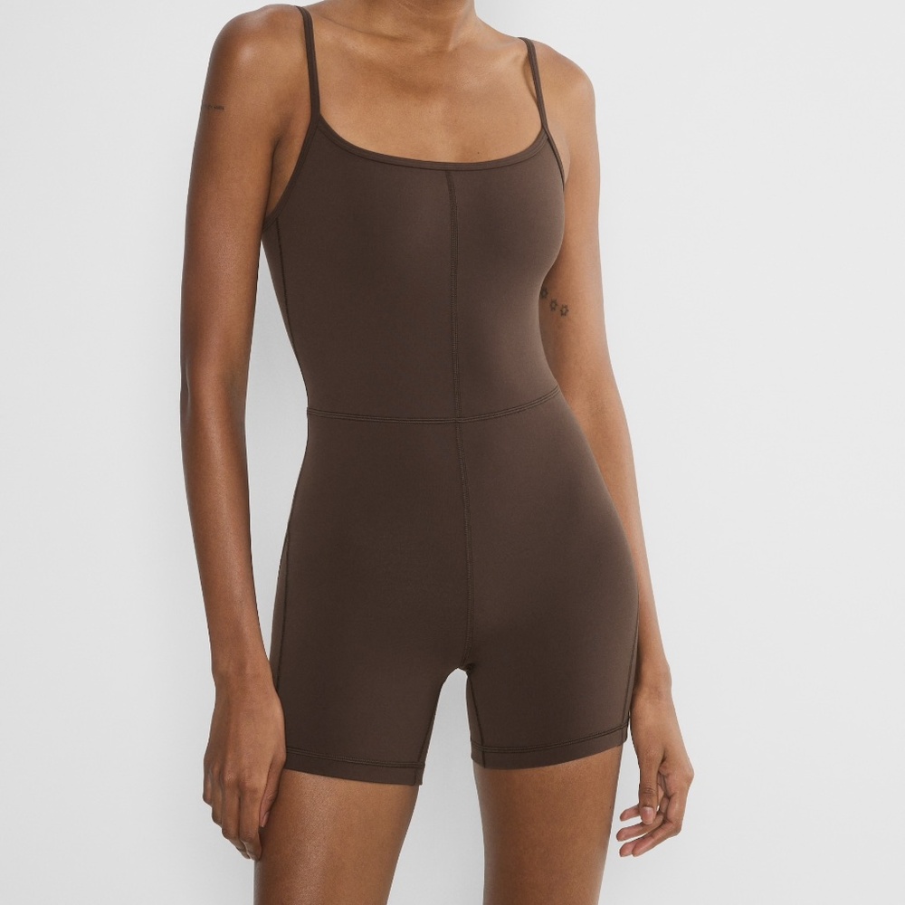 Aritzia Divinity 5" Romper - Brown Size Small (New with Tags)